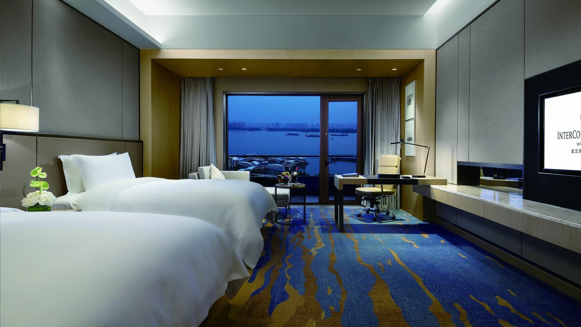 Intercontinental Wuhan By Ihg - Yangtze River View Kültér fotó