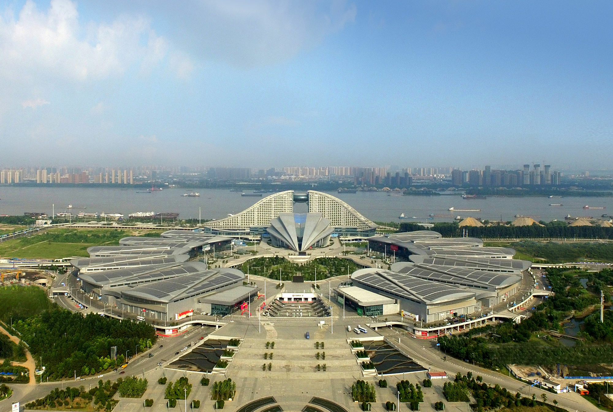 Intercontinental Wuhan By Ihg - Yangtze River View Kültér fotó